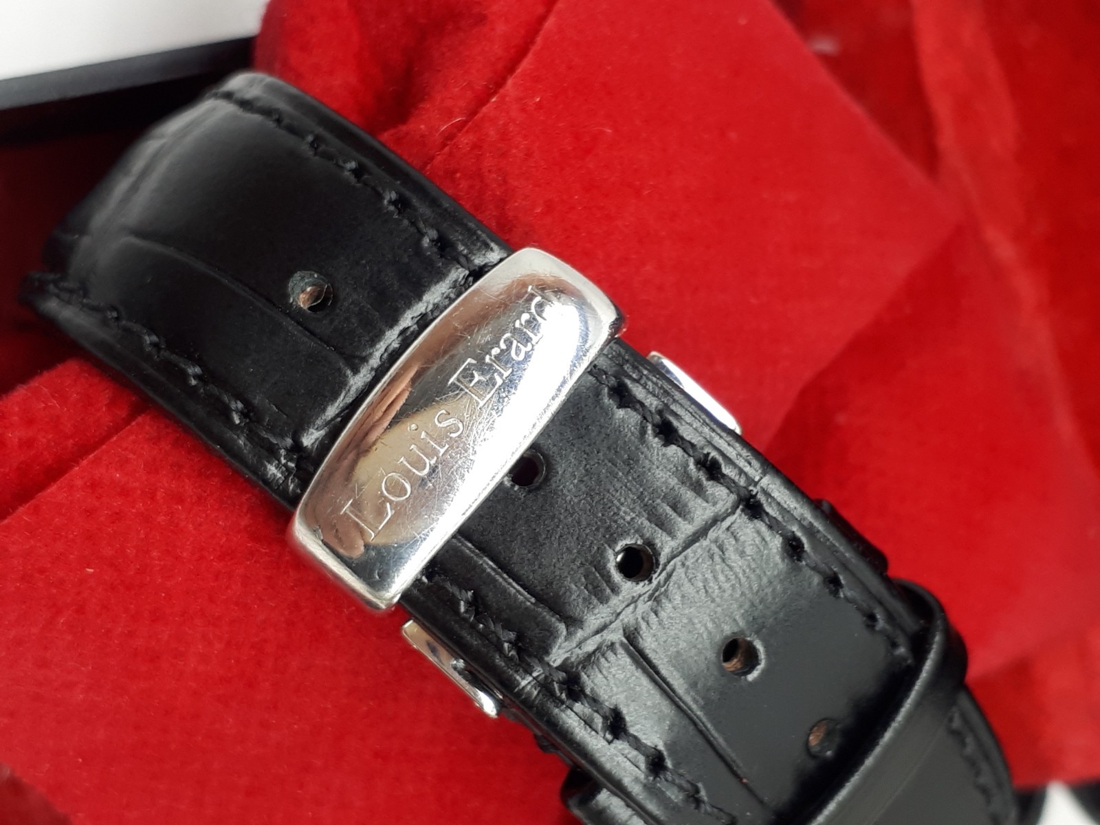 ELEGANT LOUIS ERARD L’esprit Du Temps 300 AUTO WATCH SWISS MEN’S STEEL CAL 2895