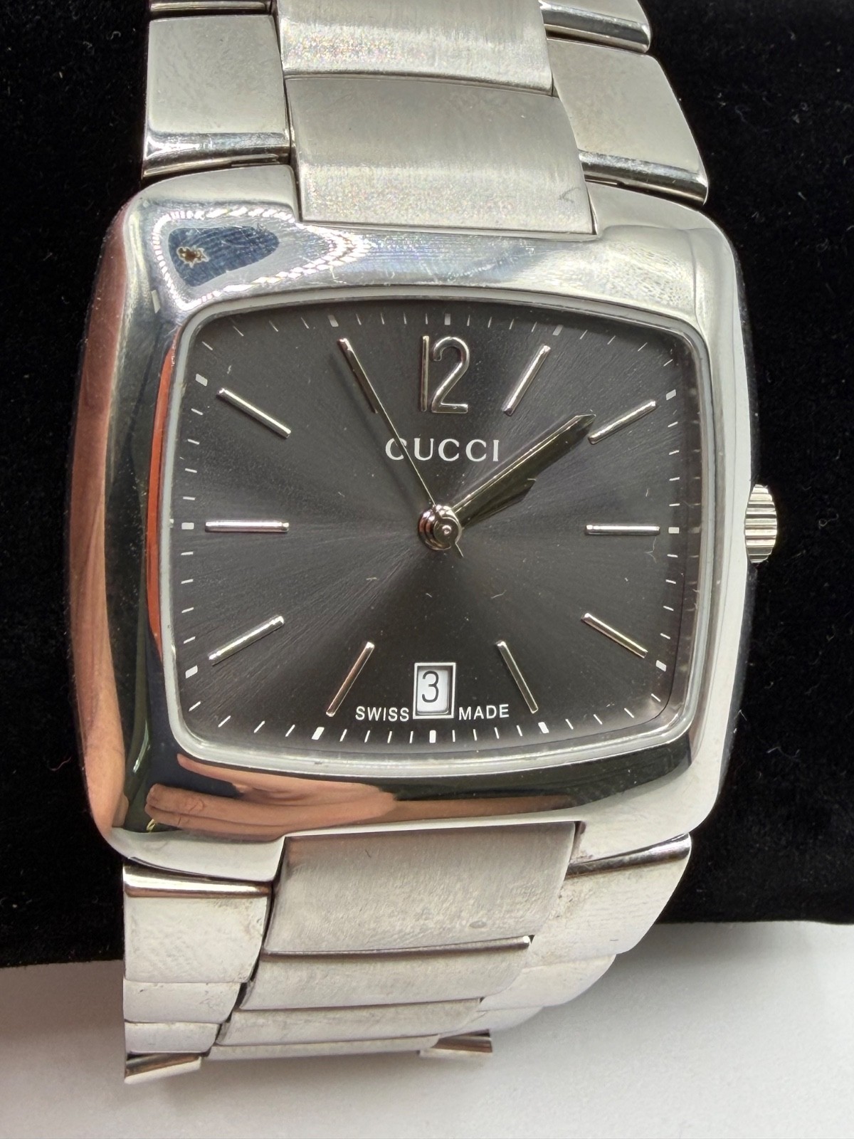 GUCCI 8500M SQUARE DATE BLACK DIAL QUARTZ MEN’S WATCH TESTED WORKING 0024297