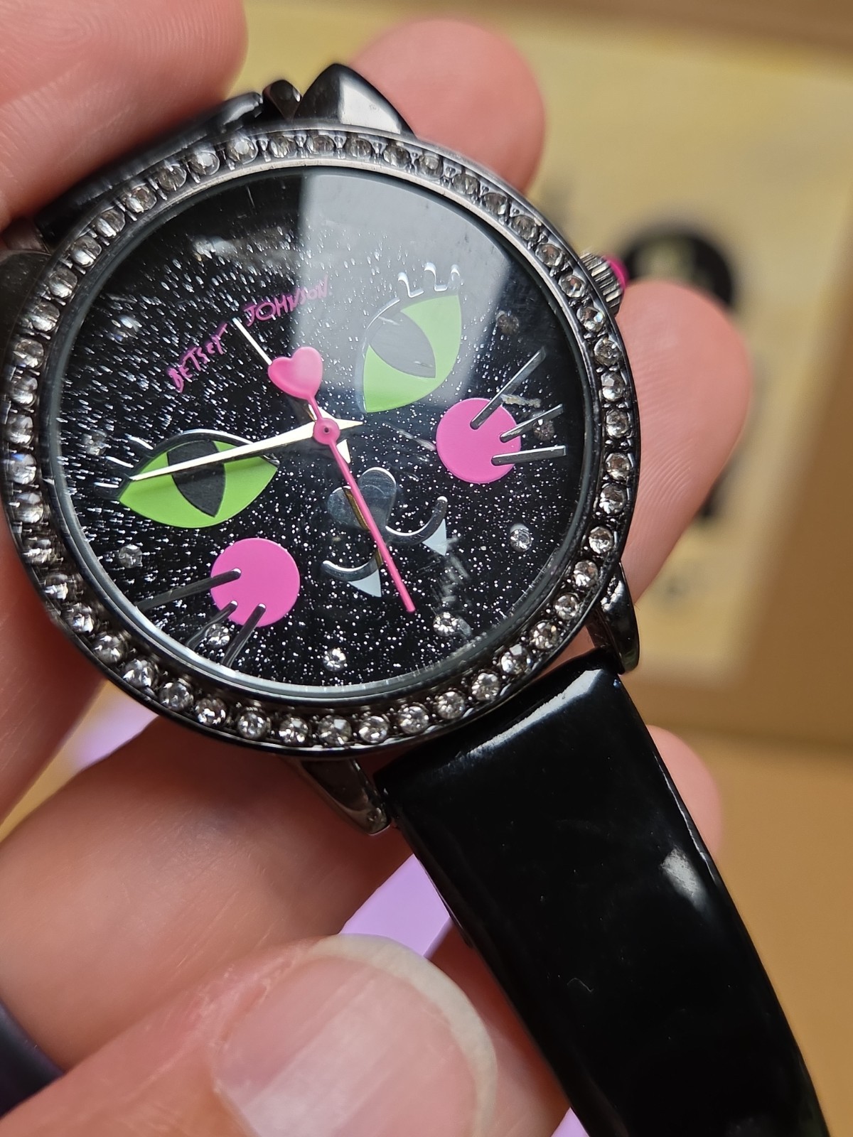 Betsey Johnson Watch Women’s Sparkle Black Cat Face Battery Works *SEE PICS