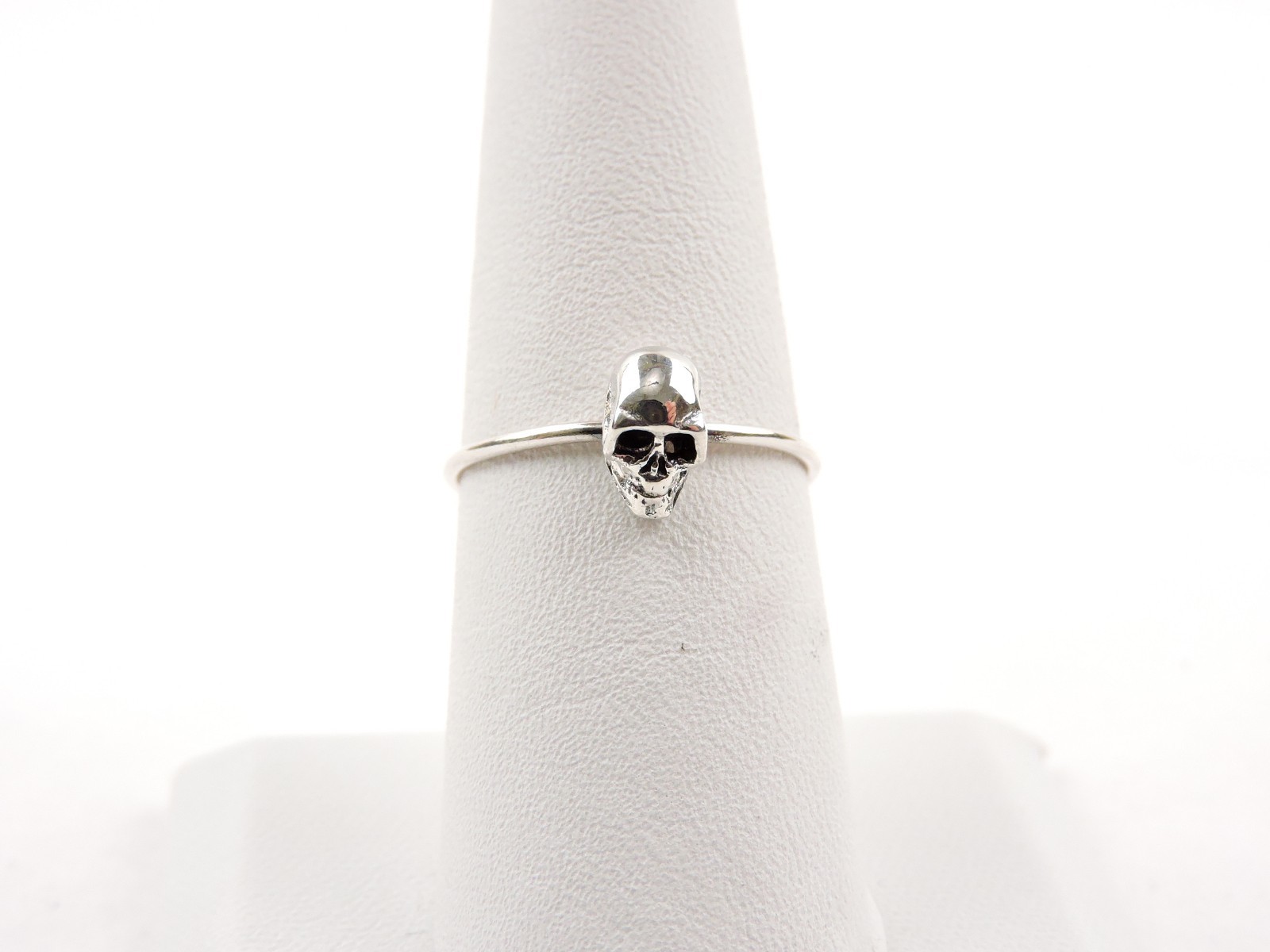 Sterling Silver Mini Skull Ring – Free Gift Packaging