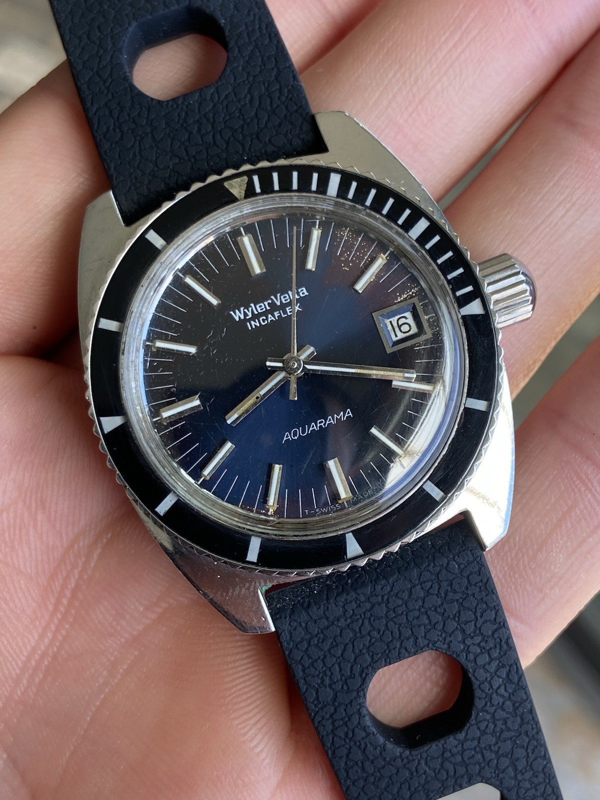 Vintage Rare Wyler Vetta Aquarama Automatic Diver Sub Watch