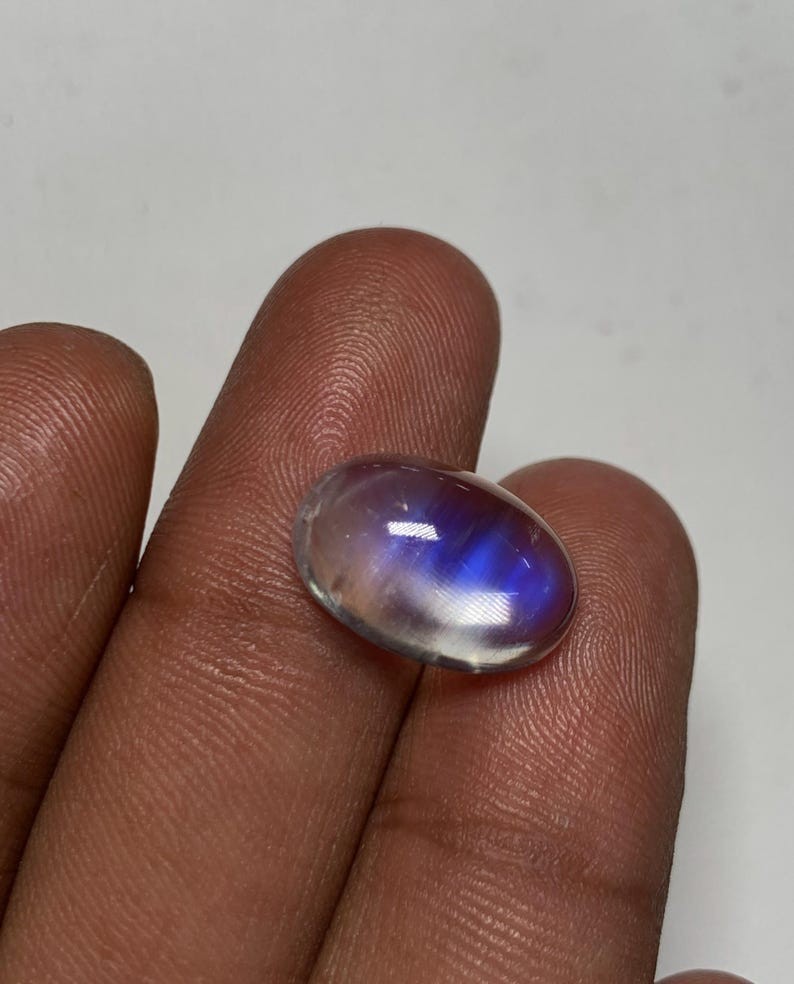 AAAAAAAA Quality Rainbow Moonstone Blue Fire 0val Shape Cabochon Size 10×15 MM