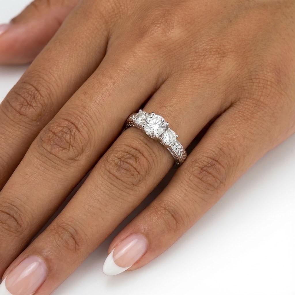 Three Stone Engagement Ring 18K Gold Vintage 1.26 CT Round Natural Diamond F SI1