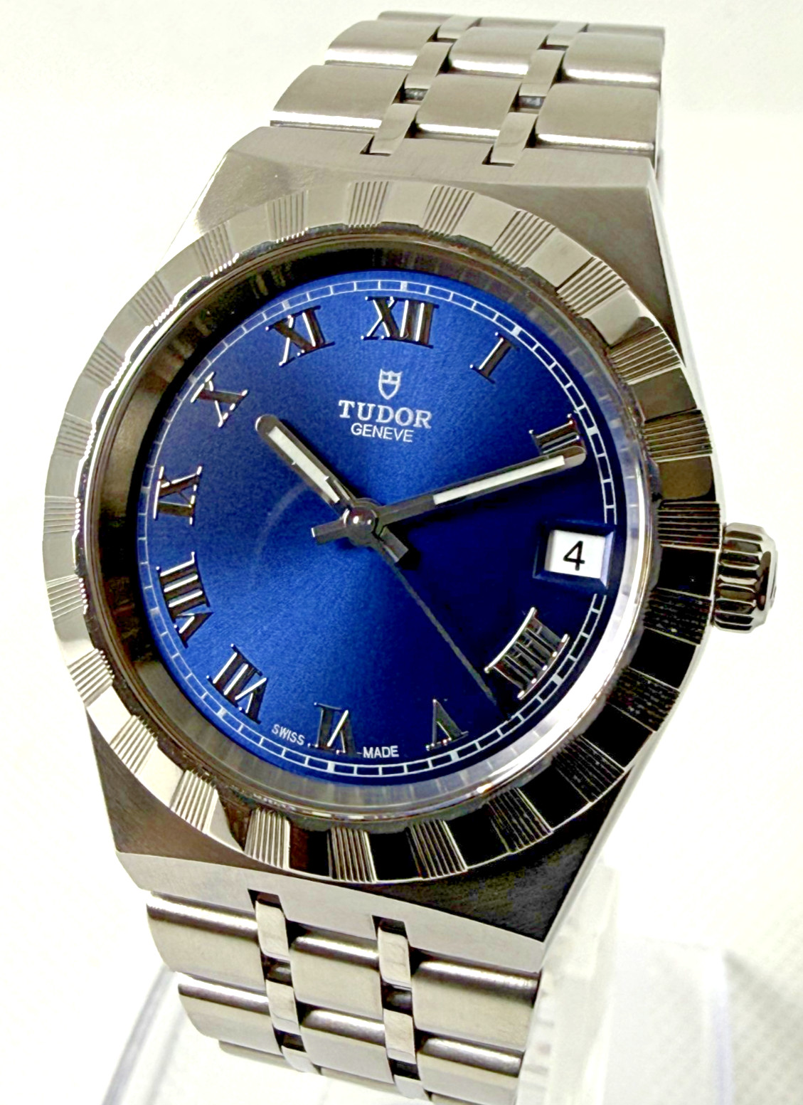 TUDOR Royal Date 28400 Blue Dial Automatic Men’s Watch 34mm Swiss Made
