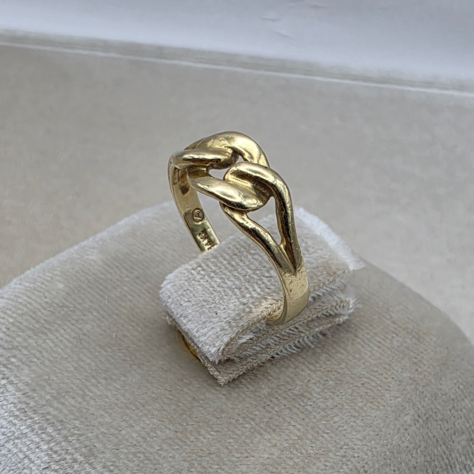 Vintage Italian 14K Gold Love Knot Ring, Chain Link Style Size 5