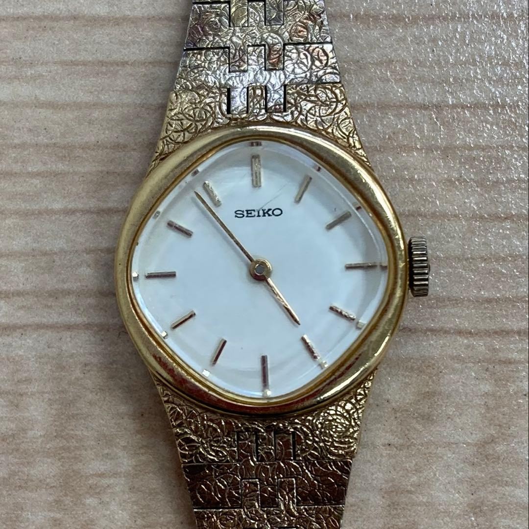 SEIKO Ladies Antique Hand-Winding Watch 11-8320 – Working Condition