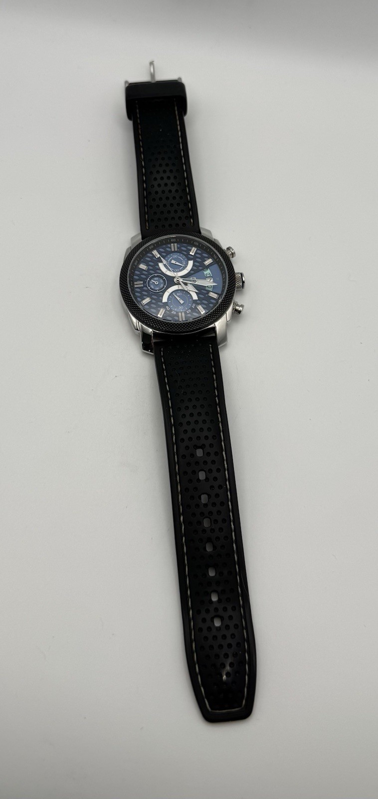 Oceanaut Men’s Wrist Watch OC2320 Kryptonite Quartz Blue Dial Rubber Strap
