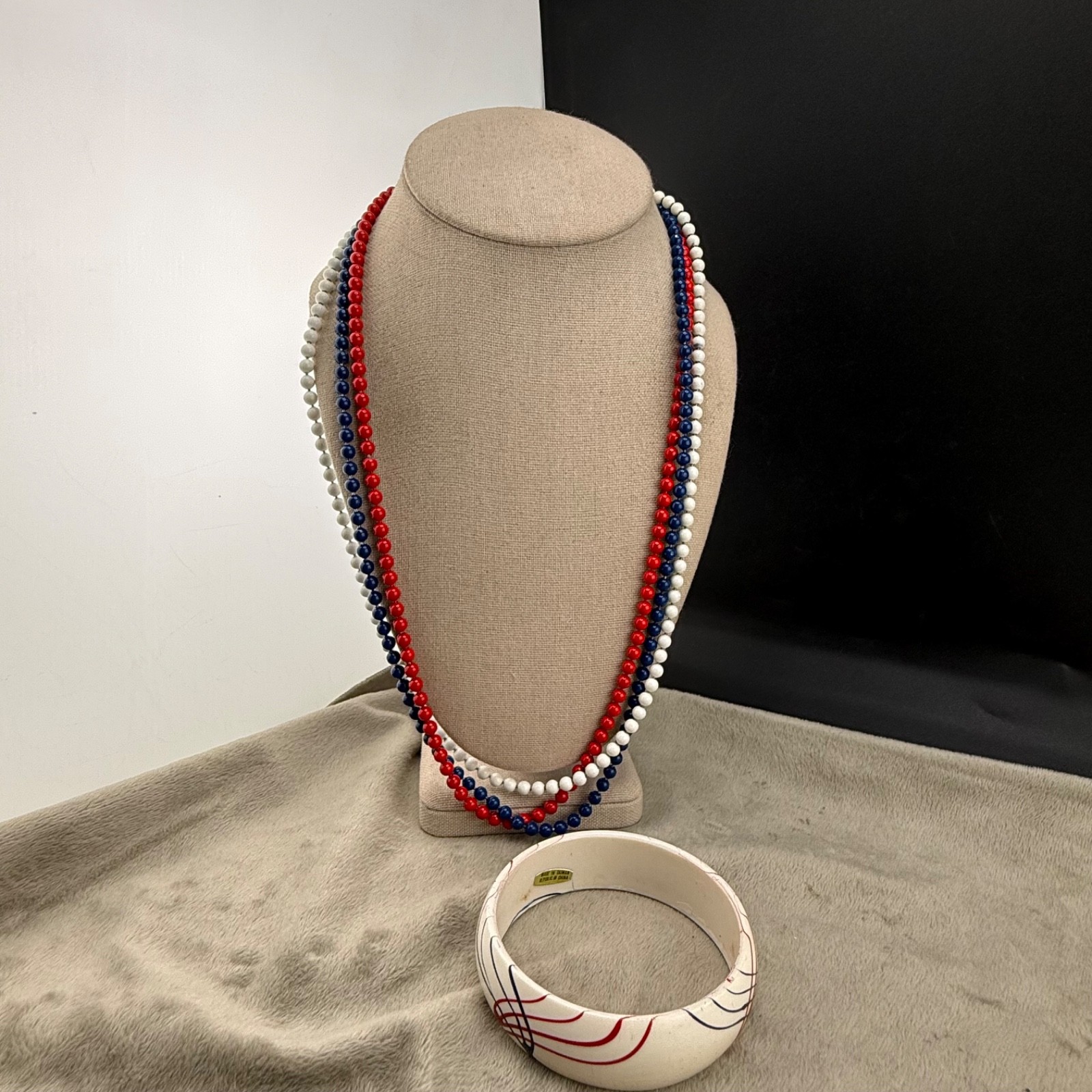 Vintage Necklace Bangle Bracelet Set Patriotic Red White Blue 4th of July 25”