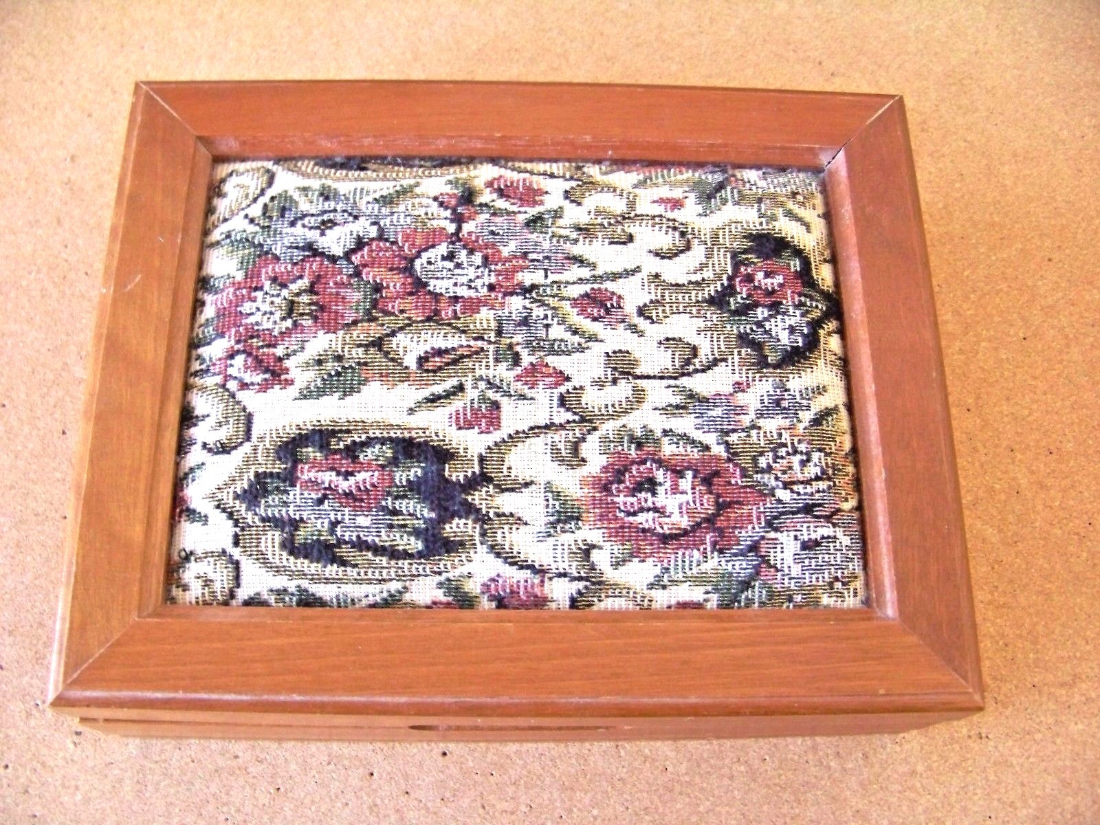 wood jewelry box with padded top rings earrings misc. mirror inside of lid