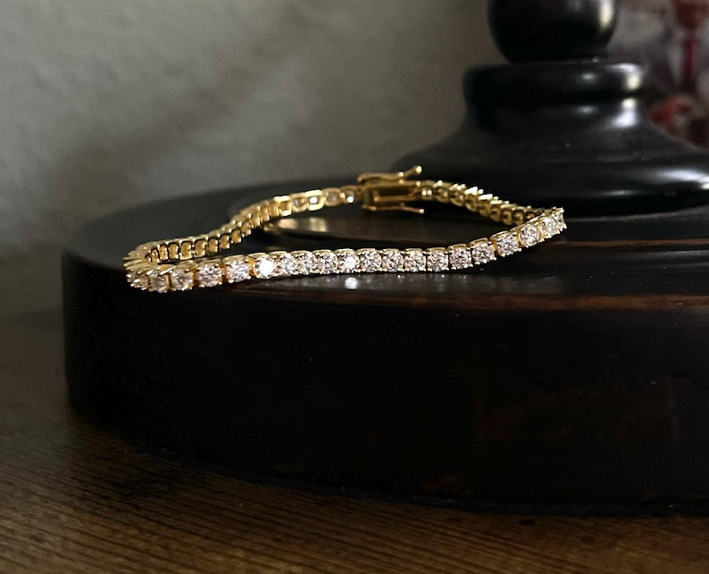 Best Women’s Gift Round Cut Natural Diamond Tennis Bracelet In 14k Yellow Gold