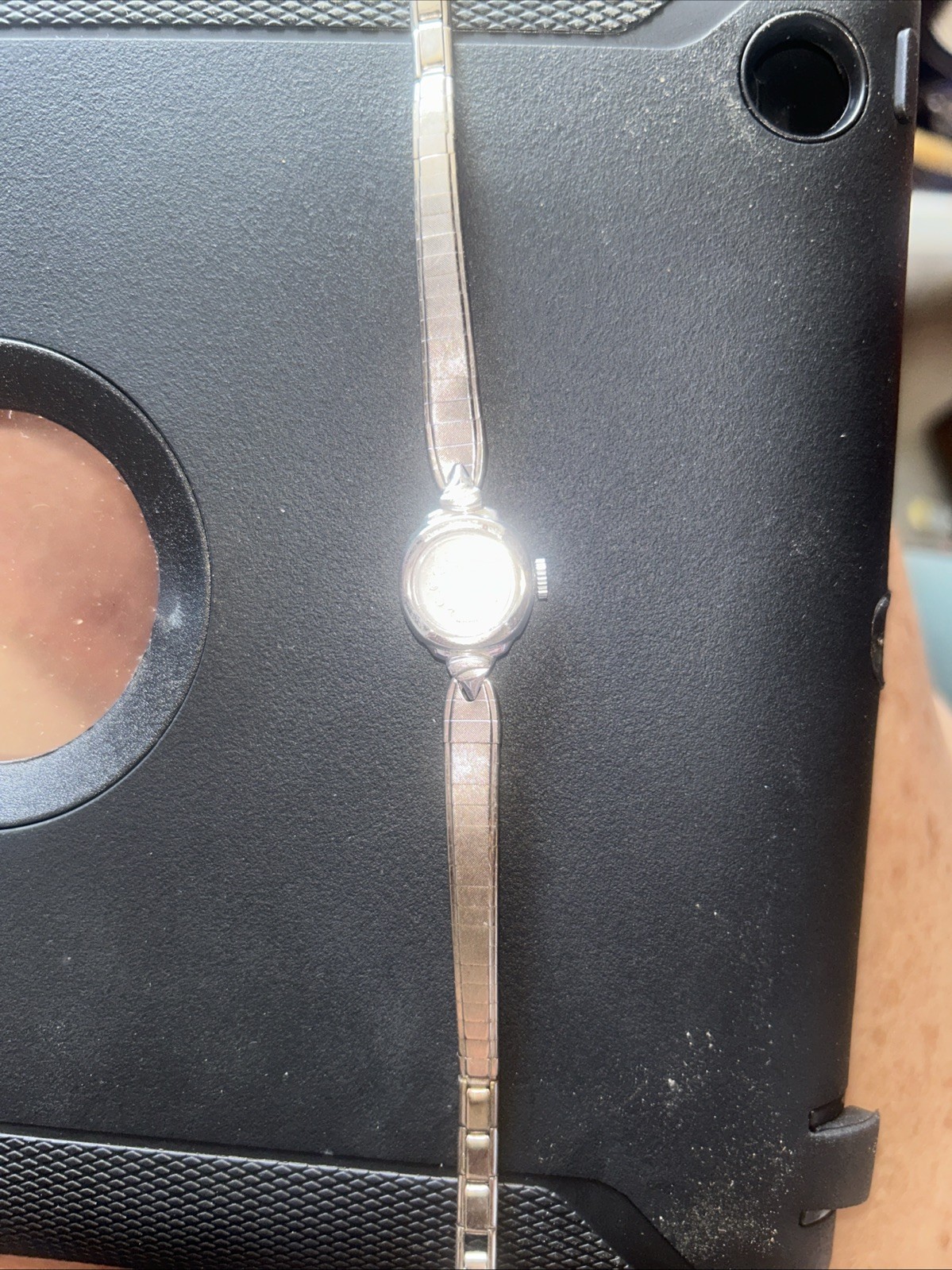 Vintage Helbros Ladies Dainty Watch Duo Tone White Dial Quartz Analog Long