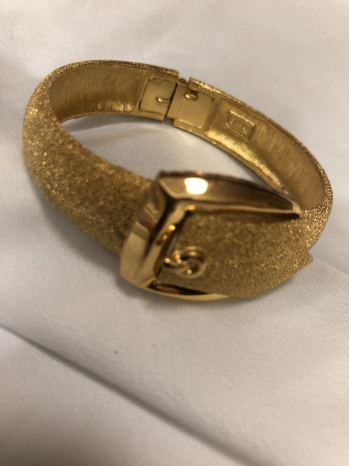 Signed Trifari Belt Clamper Bracelet Vintage Jewelry Lame’ Luminous Gold Color