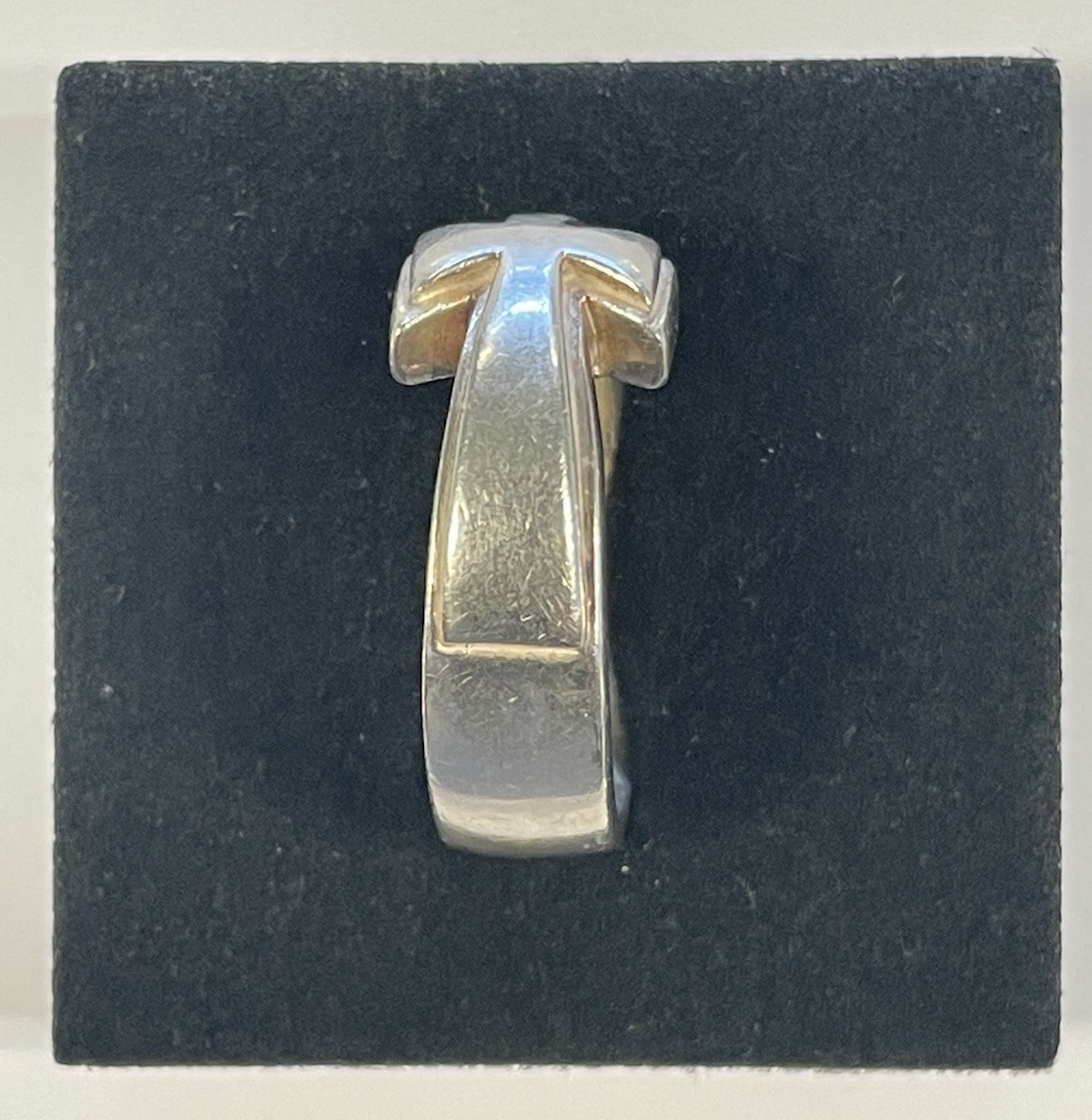 (G1426) Pre-Owned Sterling Silver Cross Ring Size 10.5 (10.7 Grams)