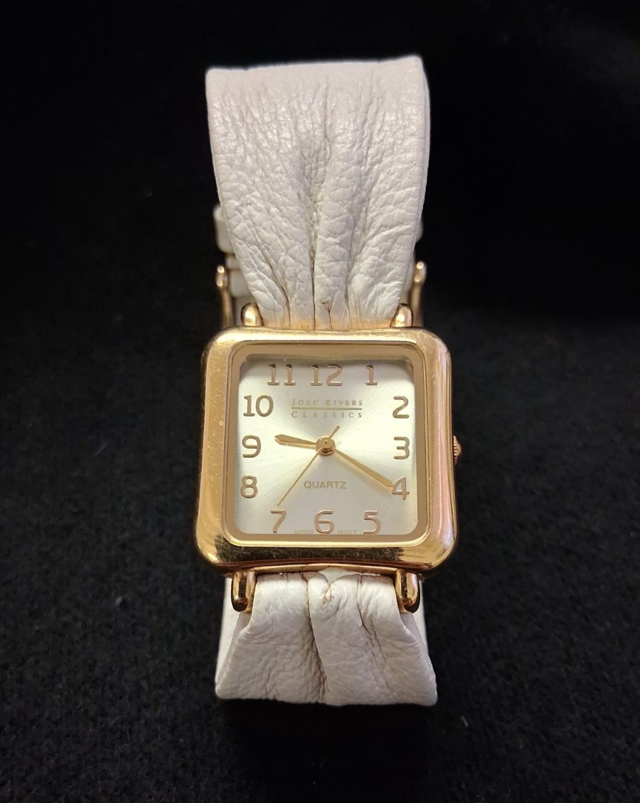 JOAN RIVERS CLASSICS STUNNING QUARTZ WRISTWATCH 377 ELEGANT LADIES WATCH