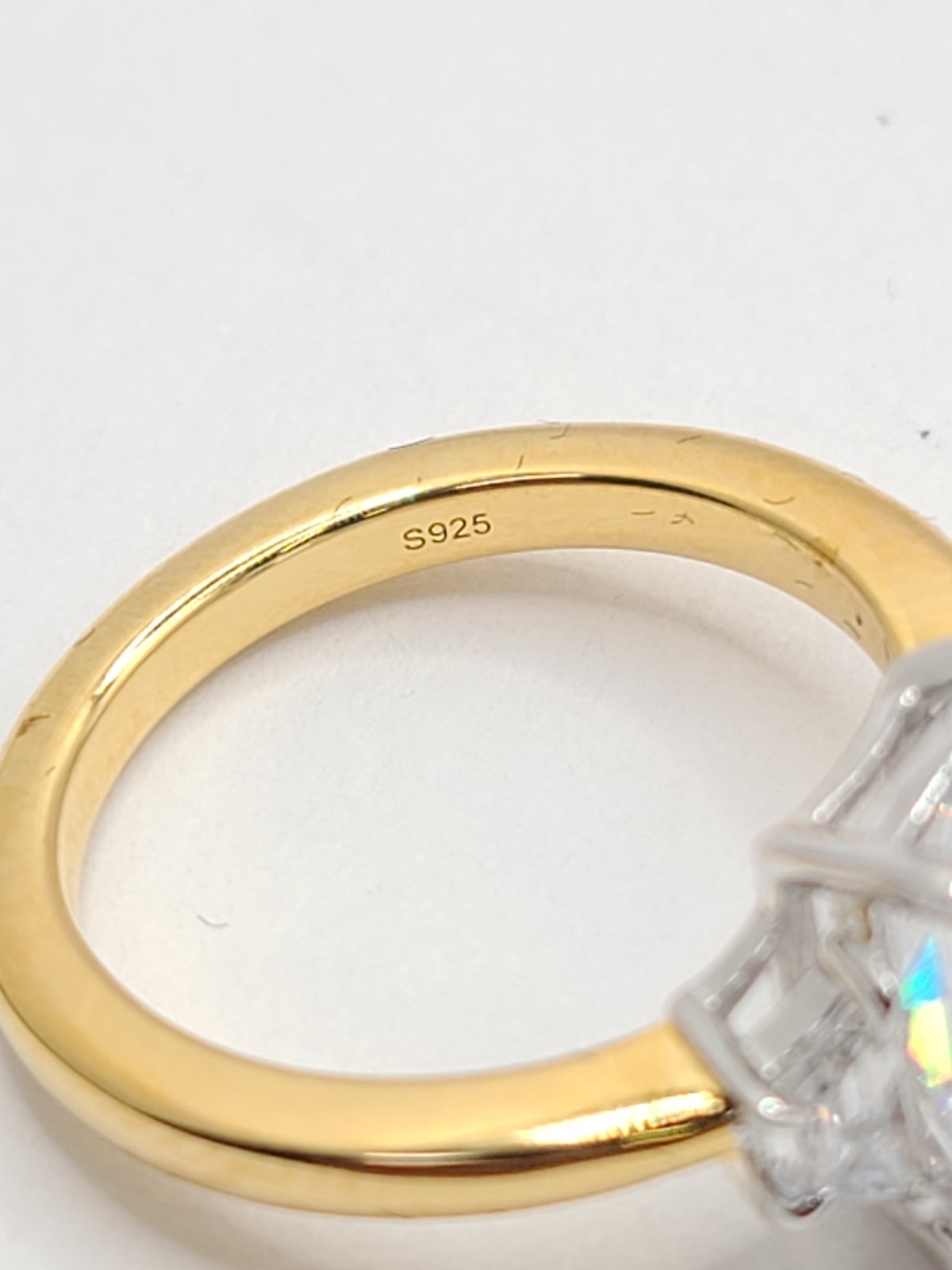 C&C LUXURY CO. THREE STONE RADIANT RING 18K GOLD OVER 925 SZ 4