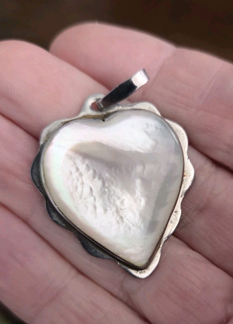 Vintage Alpaca Silver Heart Pendant Beautiful Soft White MOP Pearl Shell 1.75″
