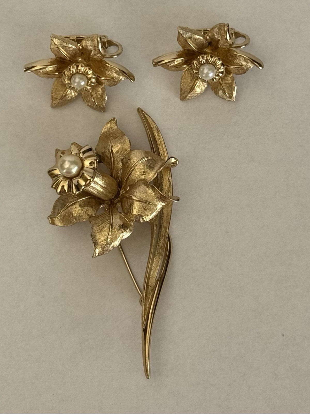Vintage 1964 Marcel Boucher Jonquil Daffodil Brooch Earring Set Box Tags 8692