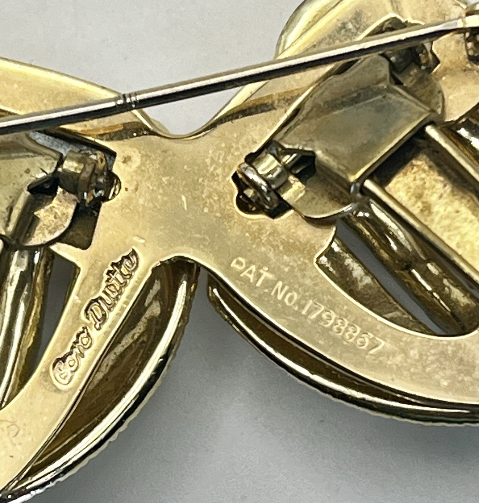 VINTAGE ART DECO 1930s CORO DUETTE BROOCH PAT 1798867 SILVERTONE 3PC 2.5”.