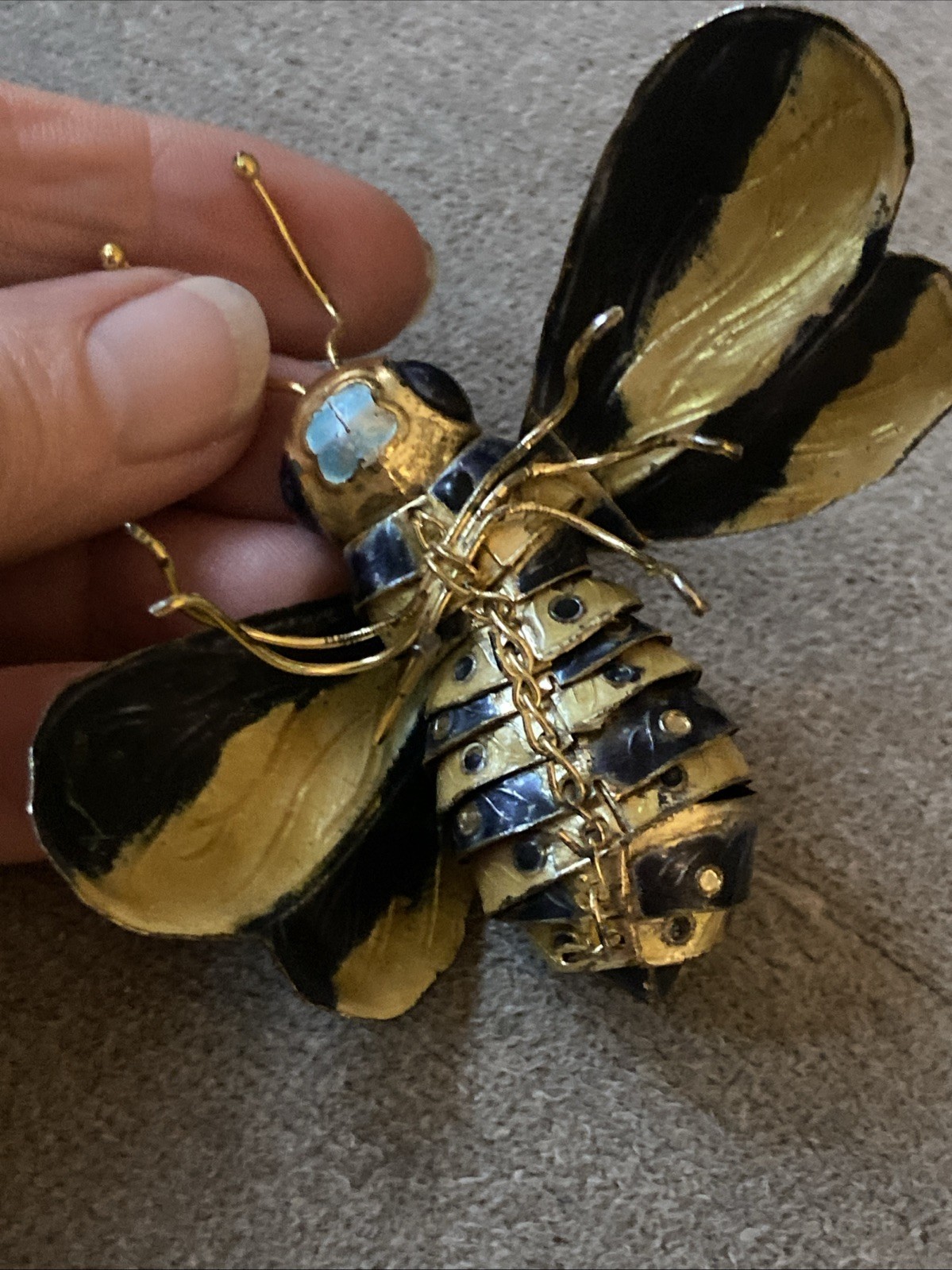 ARTICULATED ENAMEL BUMBLE BEE FIGURE SCULPTURE Ornament