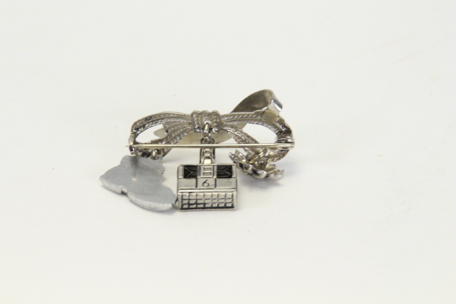 Switzerland Schweitz Summit Mountains Brooch 1.3″ L