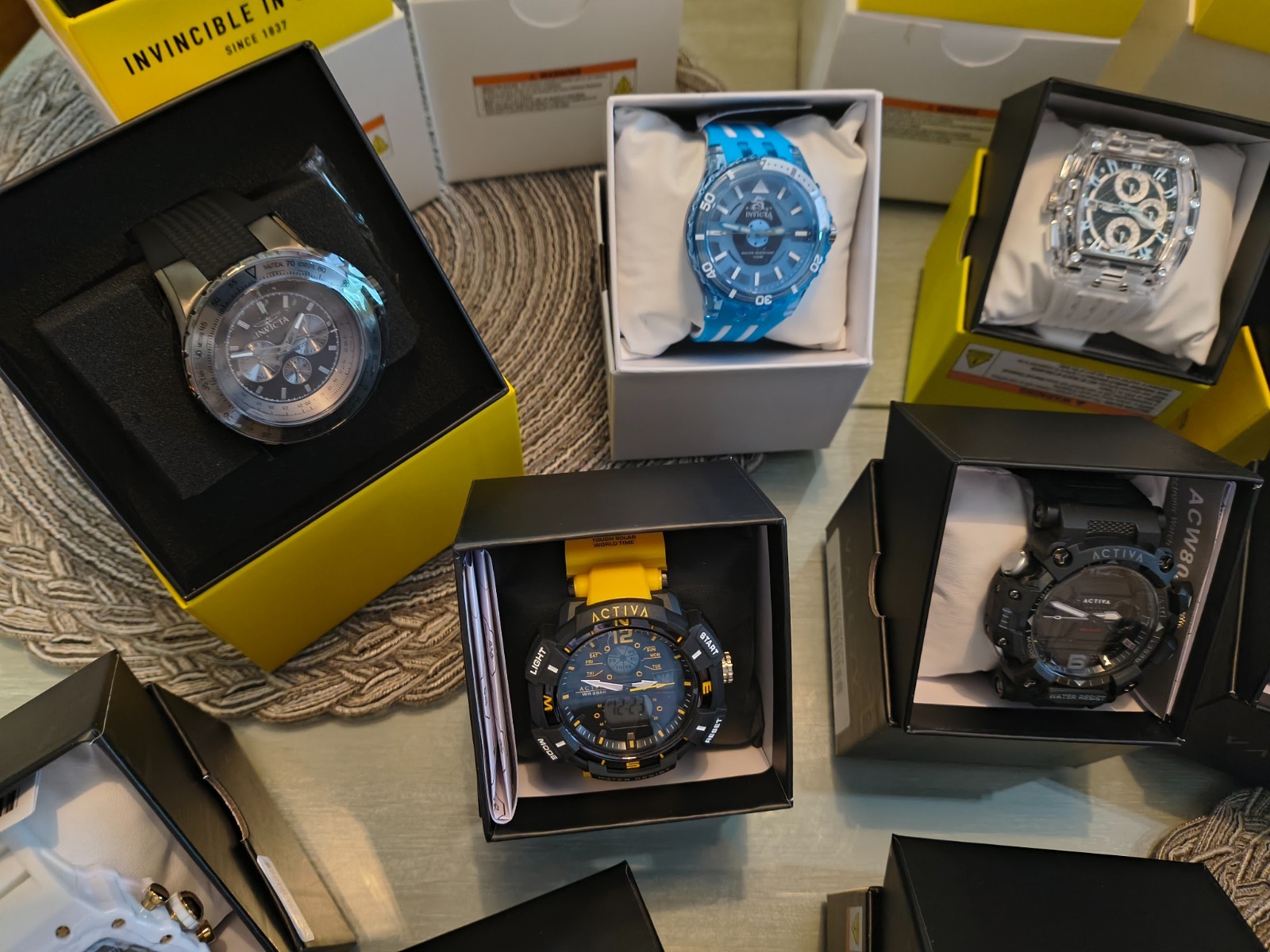 Invicta Watch Lot of 20 to include 14 Activa watches and 15 slot Hard Case