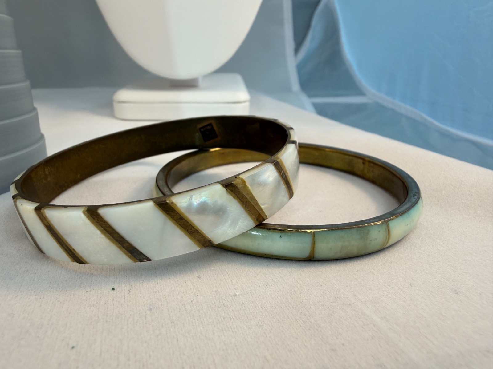 Vintage 1970s Brass Bangle Stack Mother of Pearl Dyed Bovine Inlay Boho Green