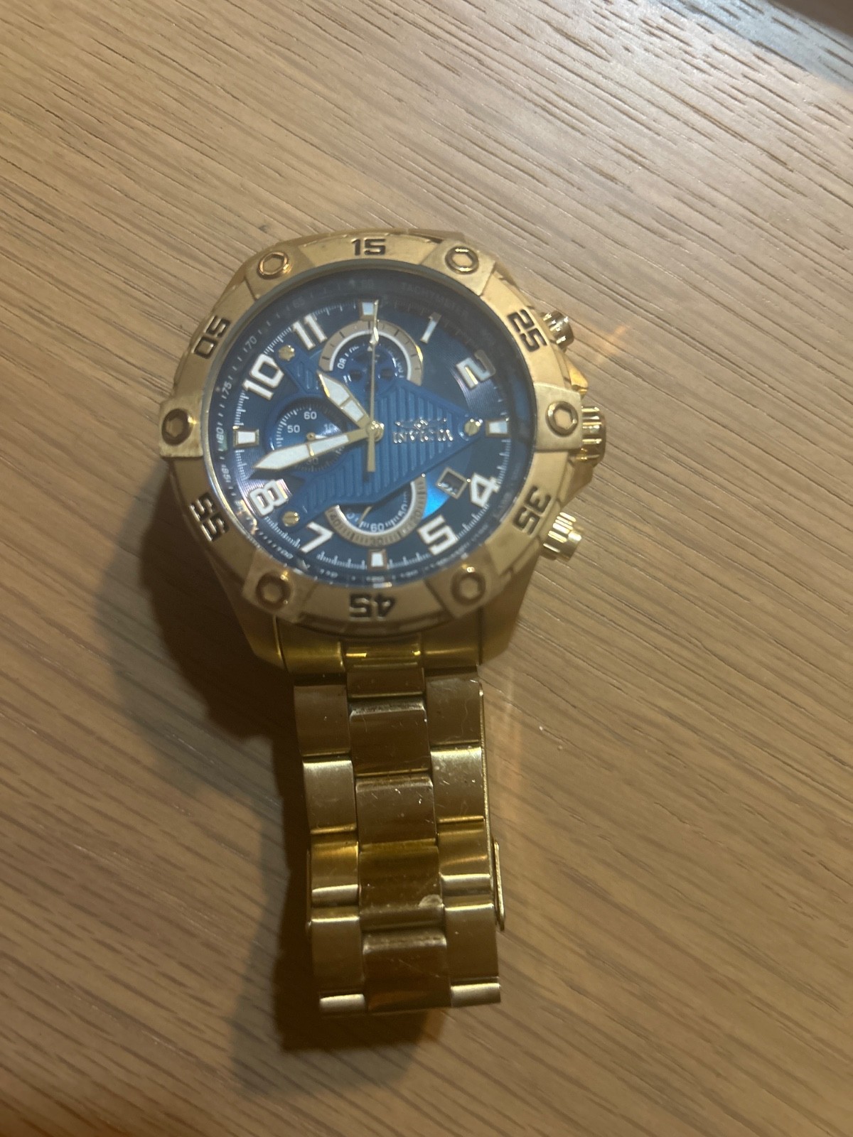 Invicta 17402 Pro Diver Stainless Steel Men’s Watch – Gold/Blue Dial