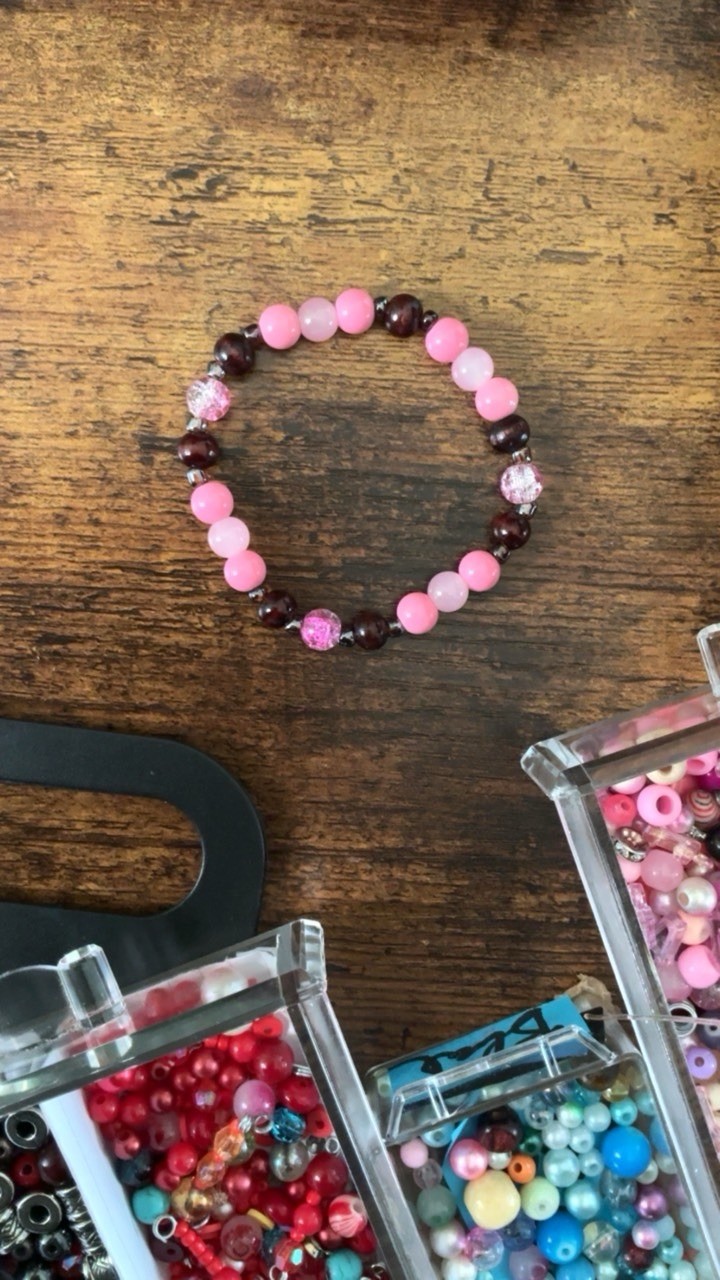 Handmade Pink/Purple Glass Beaded Bracelet, Round Beads, Unisex Adults