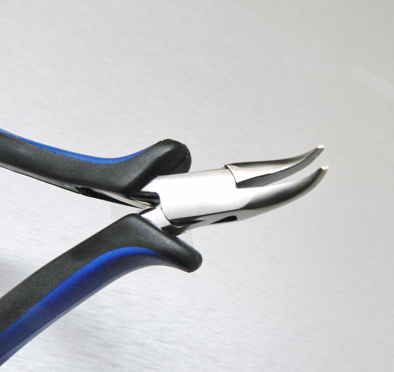 Plier Bent Nose Plier 5″ Ergonomic Pliers Jewelry Beading Hobby Crafts Wire Work