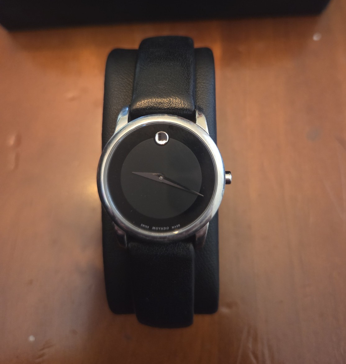 Movado Museum Swiss Made Quartz Black Dial Leather Strap Watch w/ Box Manual