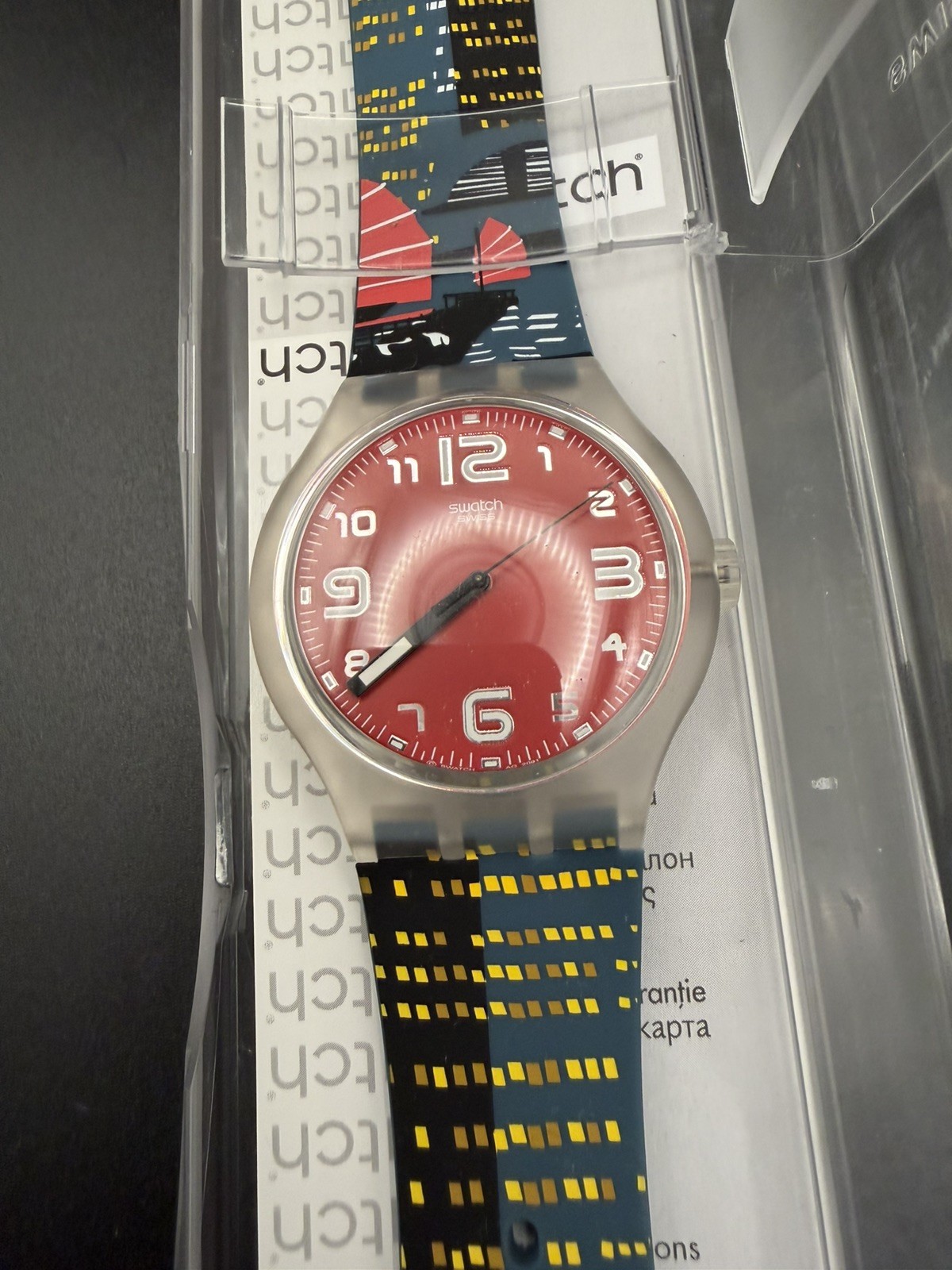 Swatch – Hong Kong Airport– SUJB700D – 2007 – Limited Edition – 2011