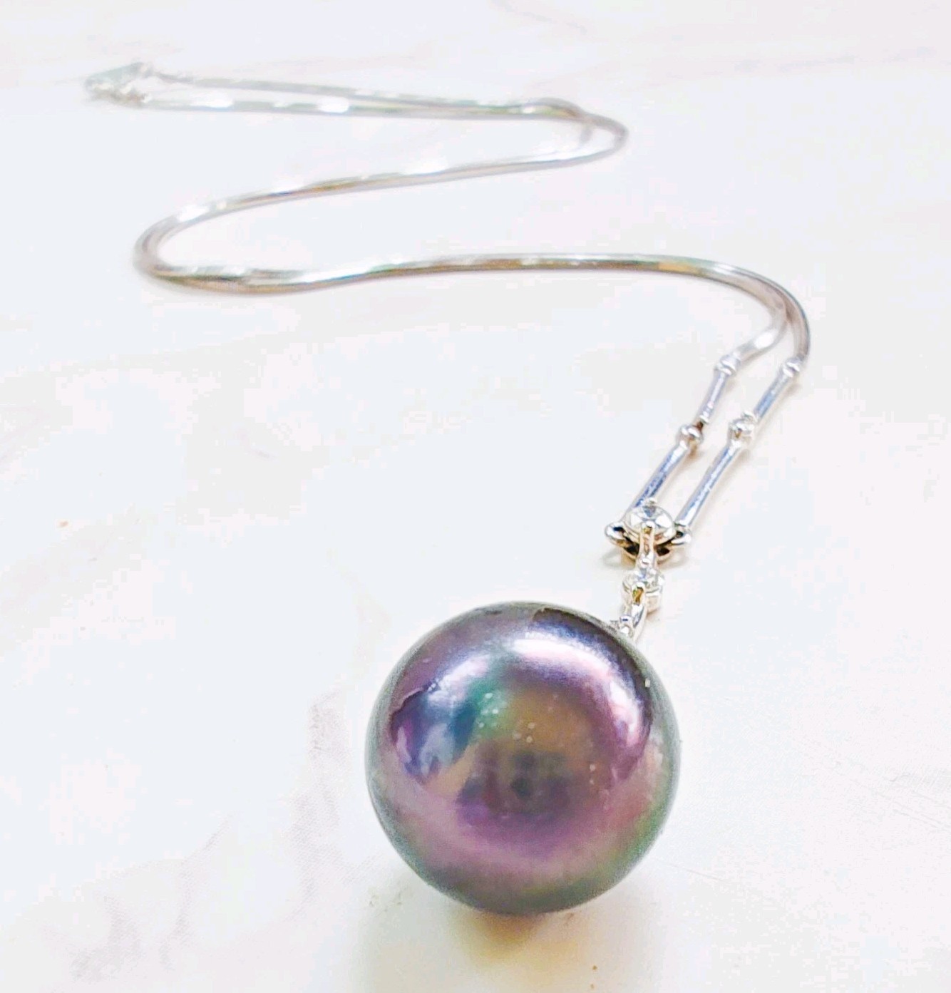 18K White Gold 10.9mm Tahitian Pearl .11ct Diamond Necklace 17” 6.12g