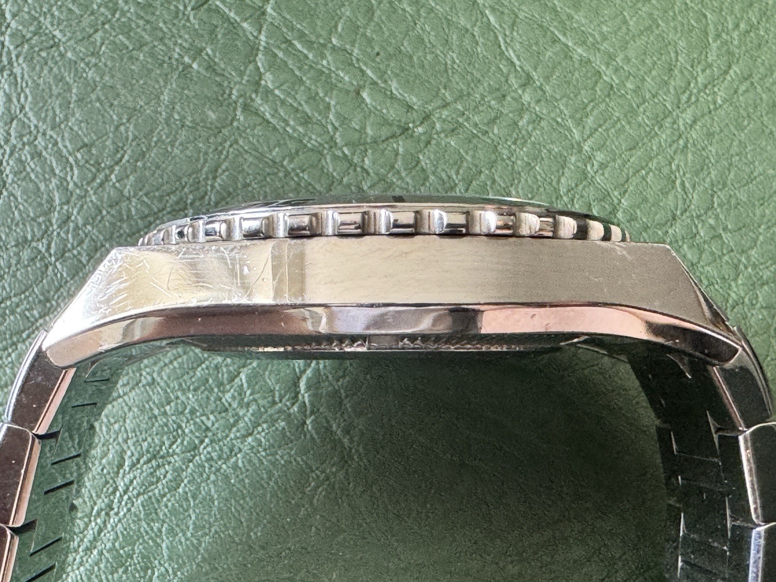Gucci Pantheon Automatic Diver 115.2 XL, Swiss , Sapphire Crystal, 200m , VGC