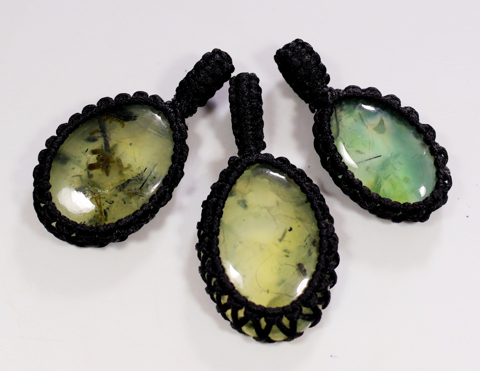 124 Ct Bulk Lot Natural Green Prehnite Oval Macrame Pendant 1.62″1.93″ KF-714