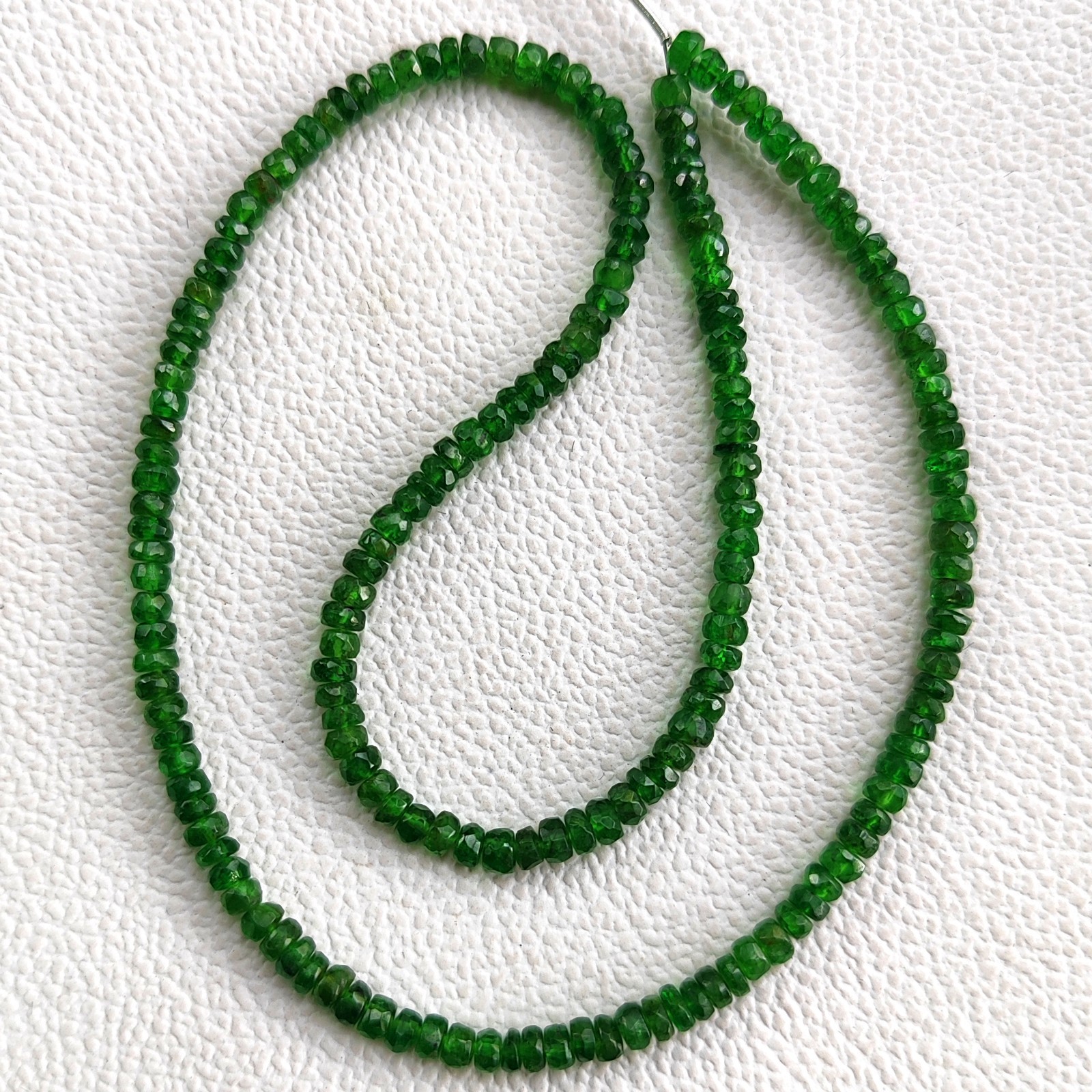 Chrome Diopside Gemstone Beads 4mm Faceted Rondelle 16″ Strand