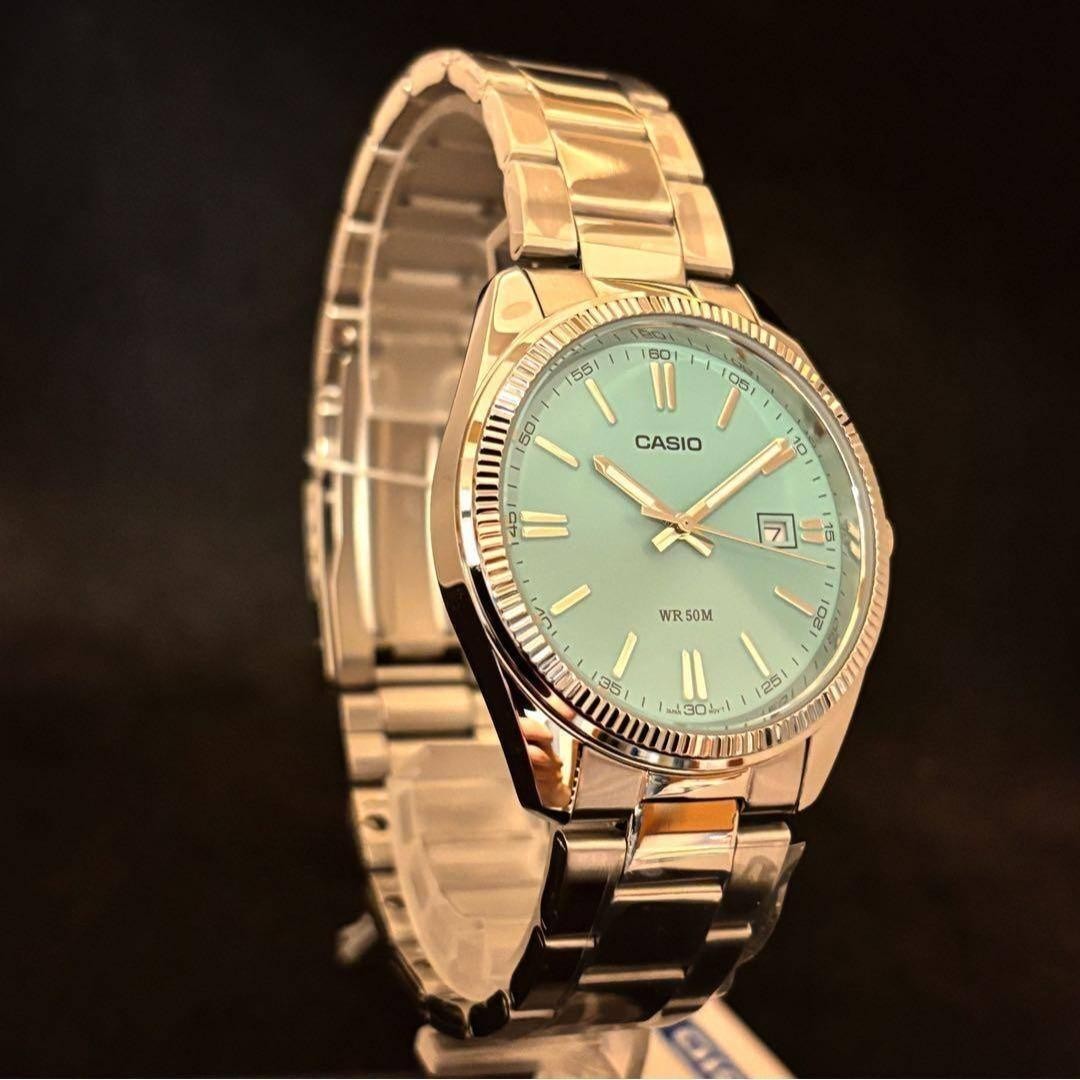 CASIO Men’s Watch Turquoise Blue Silver Color Men’s Watch