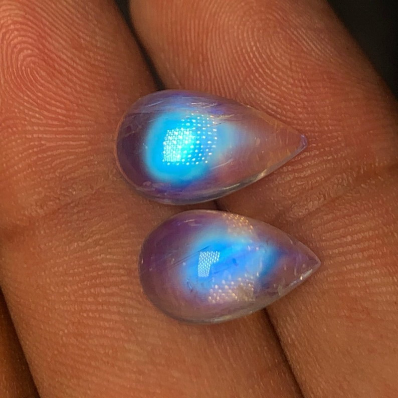 AAAAAA Quality Rainbow Moonstone Blue Fire Pear Shape Cabochon Size 9.5×14-9X15