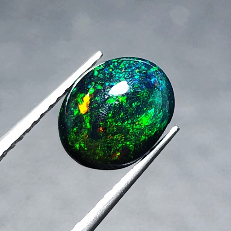 Ethiopian Welo Black Opal AAA+ Oval Cabochon Strong Green Play Loose 1.20Ct Gem