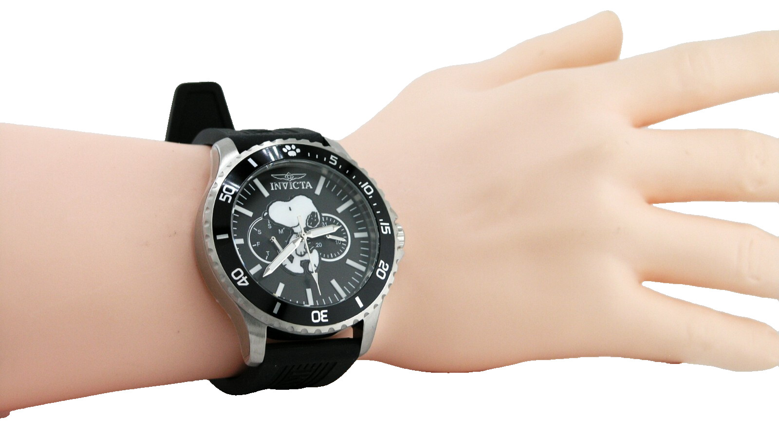 NEW WITH DEFECT INVICTA 38644 PEANUTS WATCH SNOOPY LIMITED BLACK DIAL 48MM