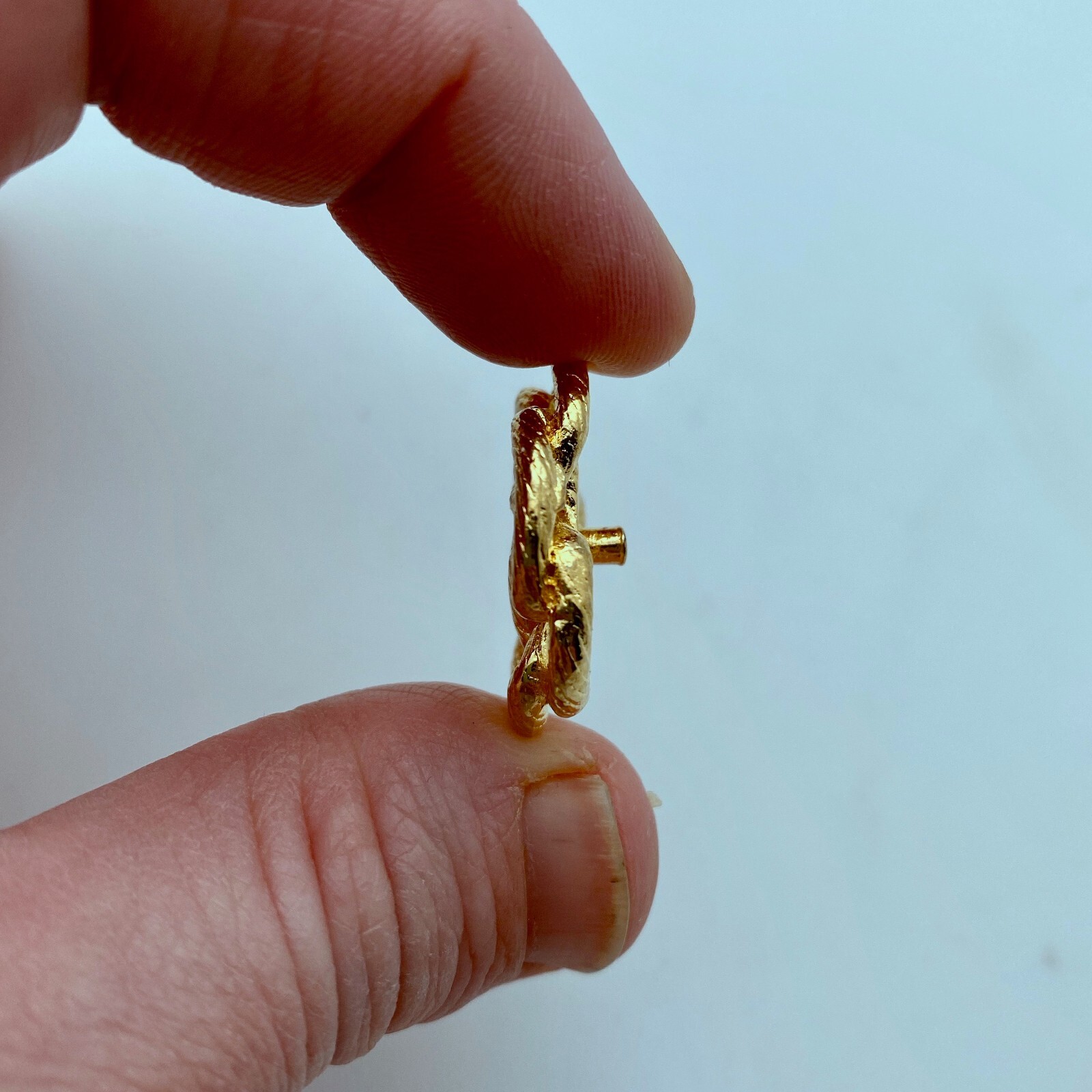 Pair Of Vintage Brass Plated Twisted Knot Pendants (MP11)
