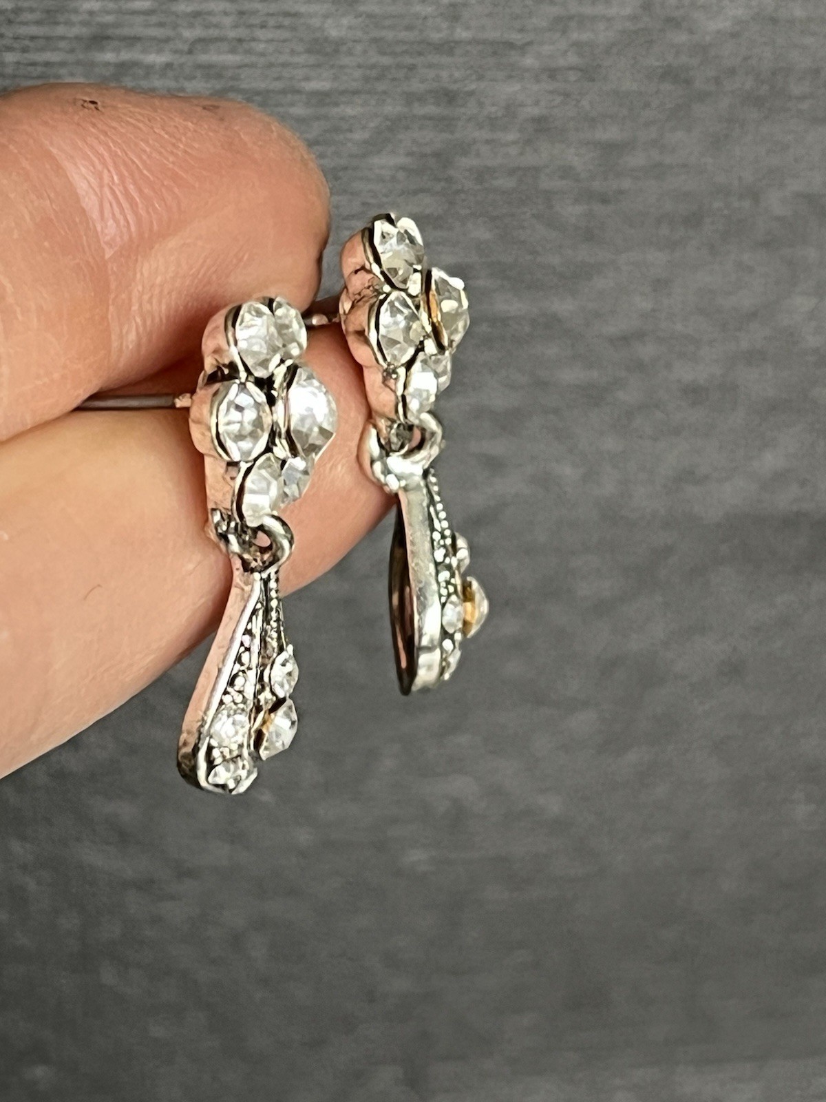 Vintage Necklace and Earrings Set Jewelry Floral design all occasion Gift