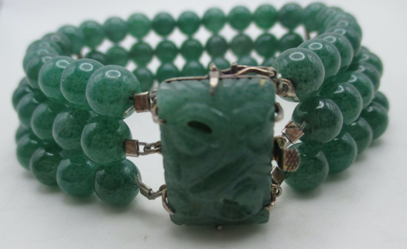 VTG Chinese Export Jade Jadeite 3 Row Beaded Bracelet Carved Flower Clasp Silver