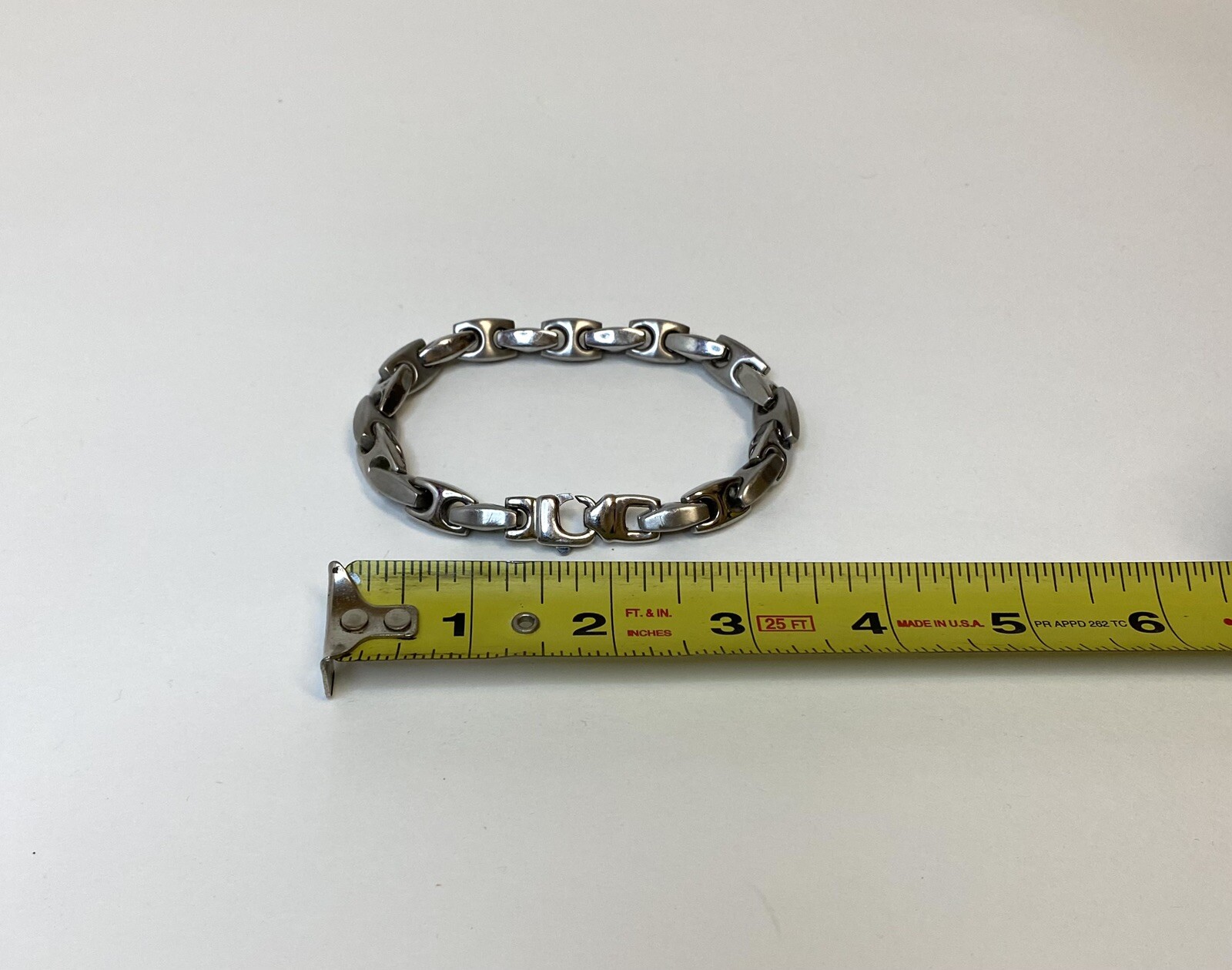 Stainless Steel Chunky Box Link Bracelet 9 In.