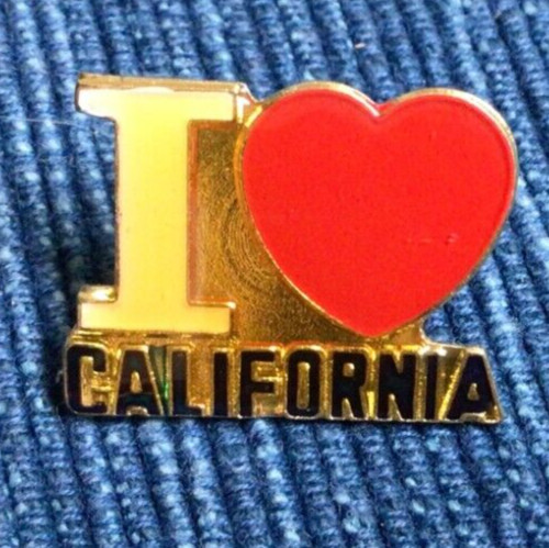 NEW NOS I Love Heart California Enamel Lapel Pin 1″ Button For Bag Jacket ~890A