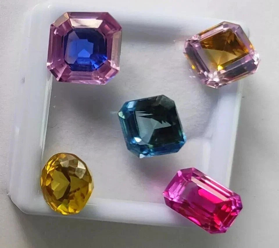 Natural 100 Ct Ceylon Pitambari Sapphire Bi-Color Certified Lot Mix Cut Gemstone