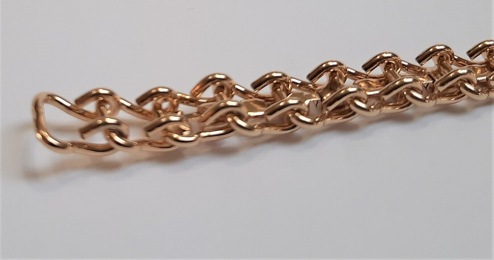 Vintage Rhinestone & Gold Tone Tennis Bracelet 7.25in Fold-Over Clasp