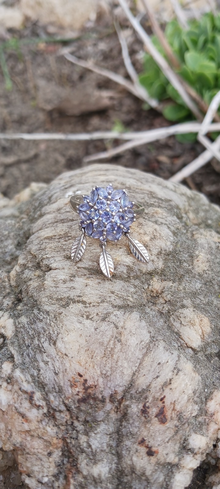 Tanazanite Dream Catcher Ring SZ8. In Rhodium Over Sterling Silver 1.90ctw