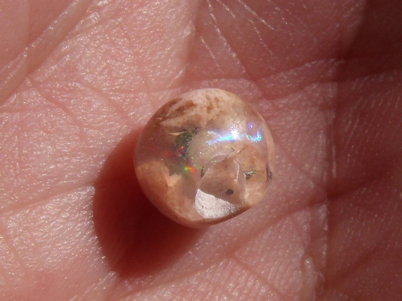 1.91 Ct. Round Cut Mexican Cantera fire opal bead.