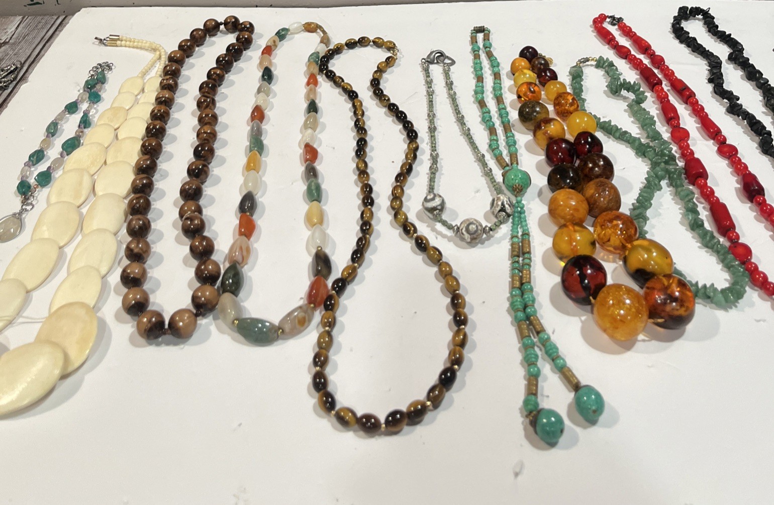 Beads And Stone Jewelry Mix Lot Multicolors Size Vintage & Modern