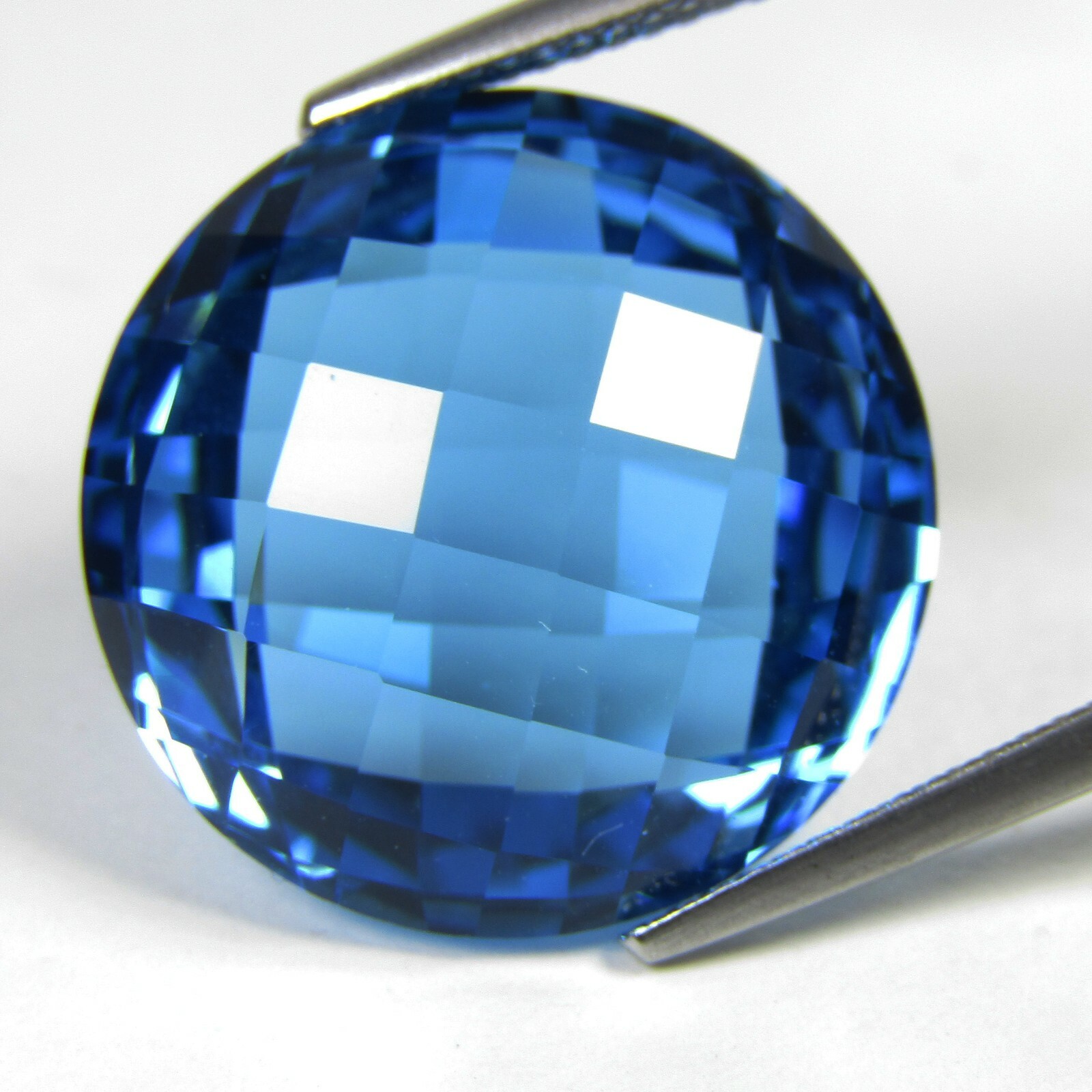 25.60Cts Firing Natural Swiss Blue Topaz 19mm Round Checker Cut Gemstone Ref-VDO